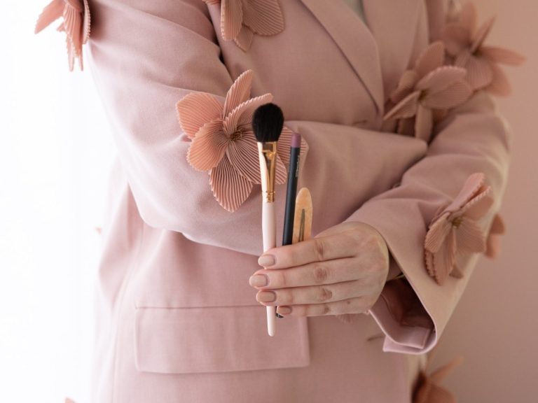 Eventstyling Augsburg Professionelles Eventstyling und Make-up für Galas, Firmenveranstaltungen sowie Film- und Fernsehproduktionen in Augsburg